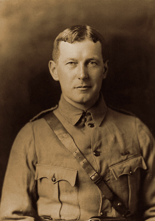 PHOTO JOHN MCCRAE